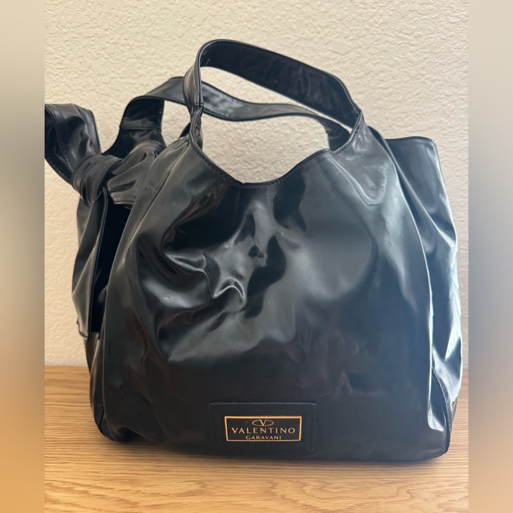 Valentino Garavani Nuage Black Patent Bow Hobo
